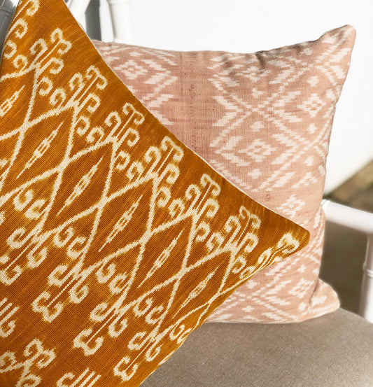 Ikat Cushion Cover - Rote Turmeric