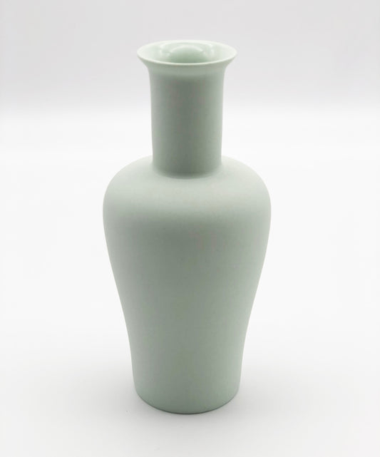 Matte Mini Vase 3