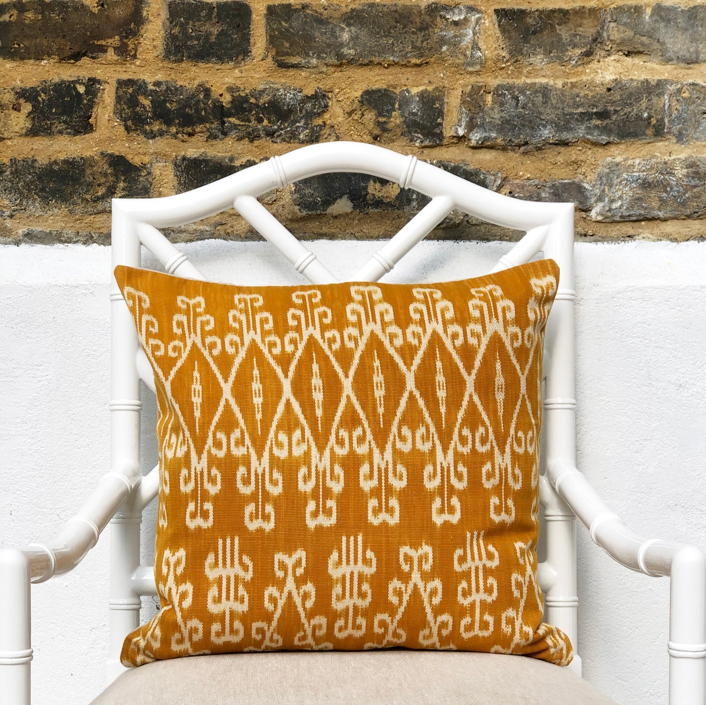 Ikat Cushion Cover - Rote Turmeric
