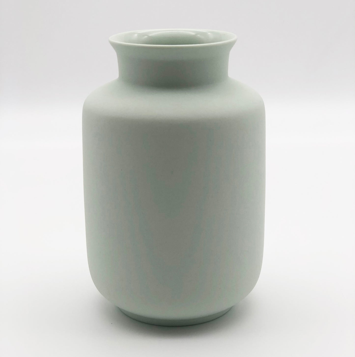 Matte Mini Vase 1