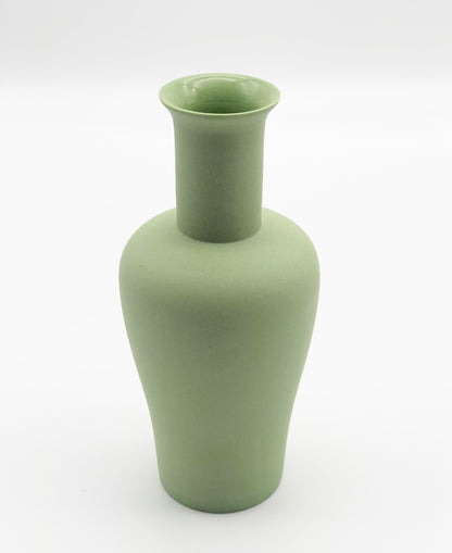 Matte Mini Vase 3