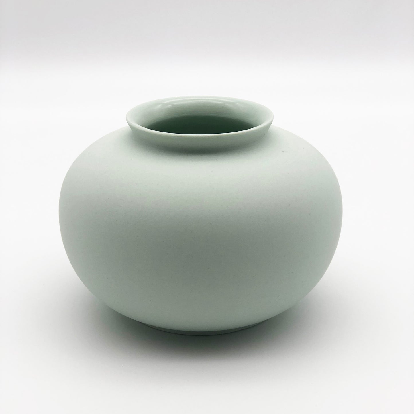 Matte Mini Vase 4